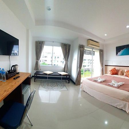 At Home Hotel Patong Dış mekan fotoğraf