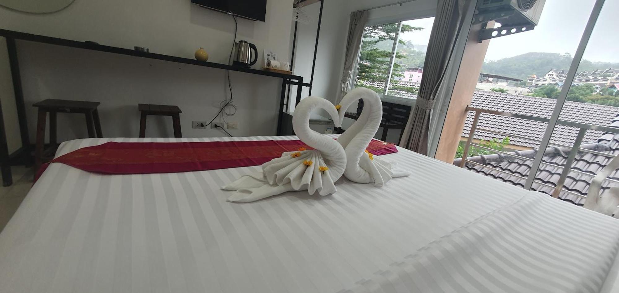 At Home Hotel Patong Dış mekan fotoğraf