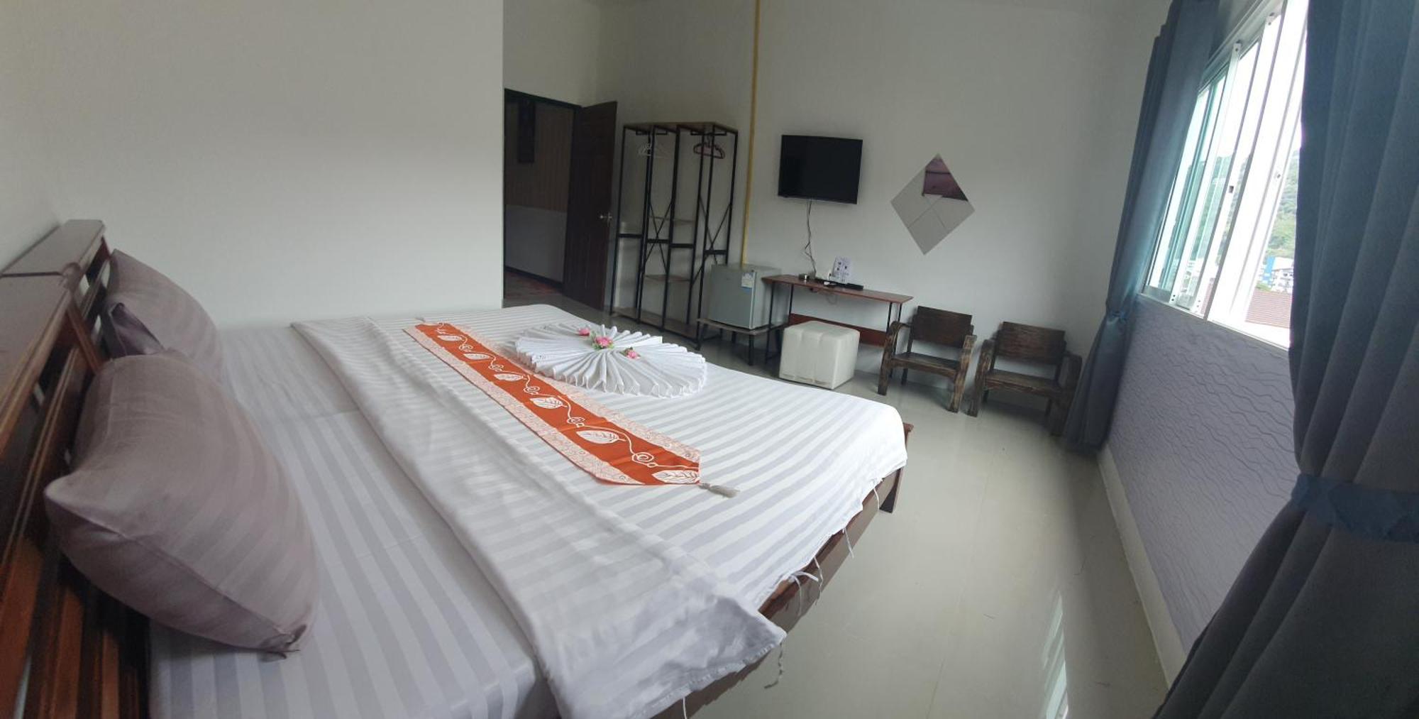 At Home Hotel Patong Dış mekan fotoğraf