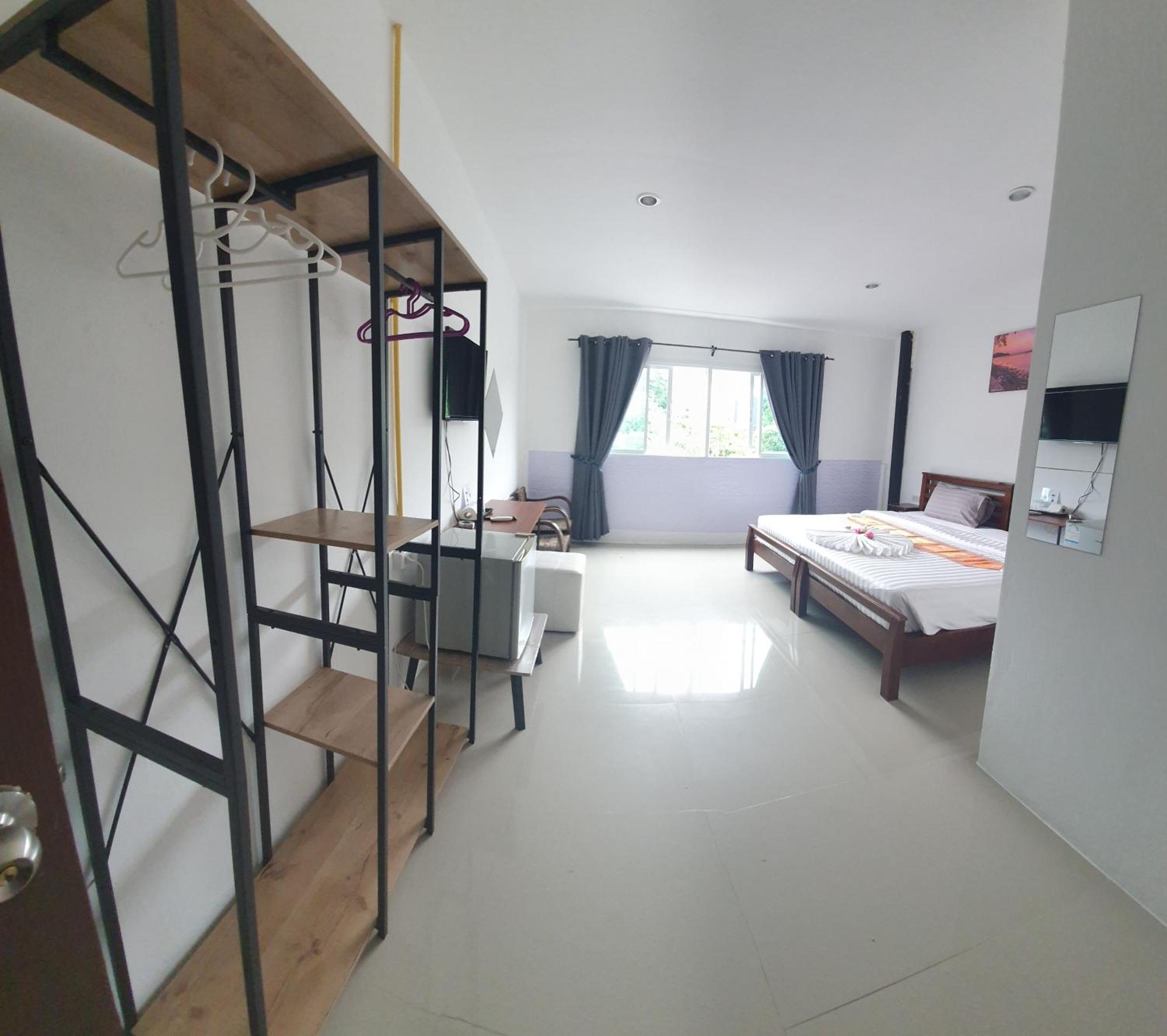 At Home Hotel Patong Dış mekan fotoğraf