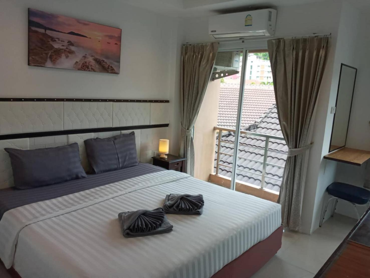 At Home Hotel Patong Dış mekan fotoğraf