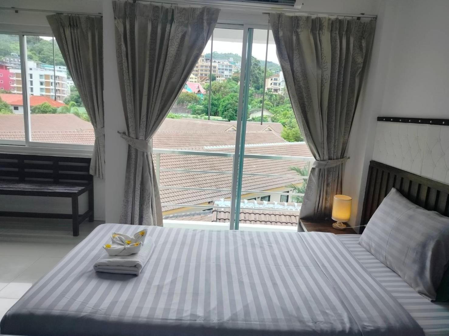 At Home Hotel Patong Dış mekan fotoğraf